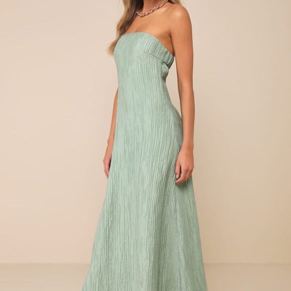 Cutout Strapless Maxi Dress - Lulus - Picture 3 of 7